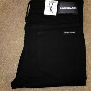 New Calvin Klein Super Skinny Mid/Rise Black 25x30